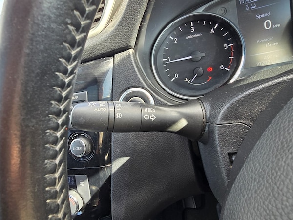Used Nissan Qashqai 2015 for sale - 76112505: Photo 25