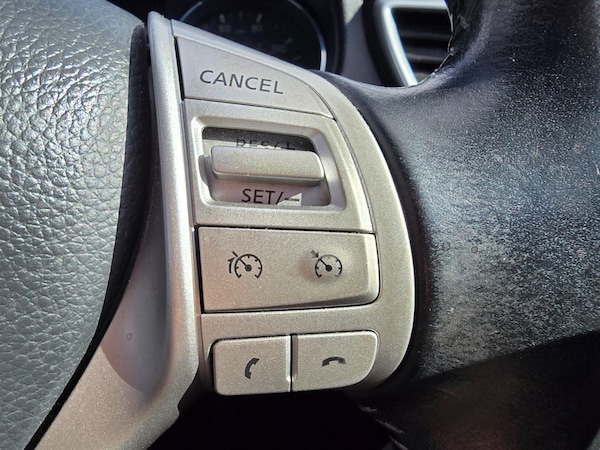 Used Nissan Qashqai 2015 for sale - 76112505: Photo 27