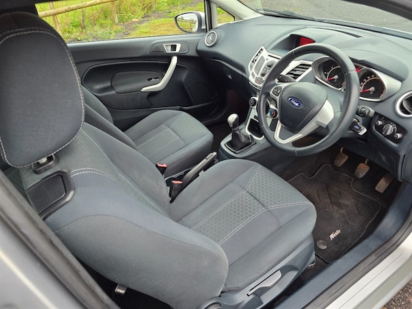 Used Ford Fiesta 2012 for sale - 76168910: Photo 12
