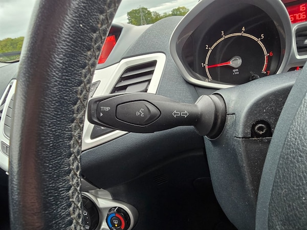 Used Ford Fiesta 2012 for sale - 76168910: Photo 22
