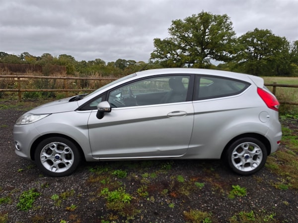 Used Ford Fiesta 2012 for sale - 76168910: Photo 7