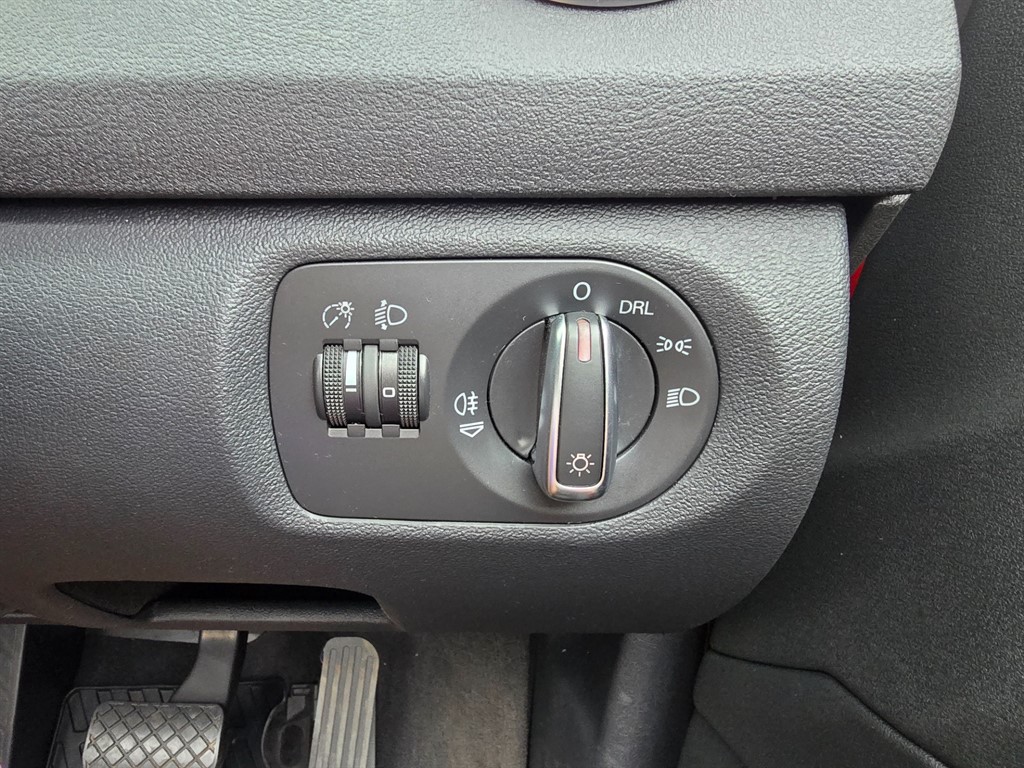 Used Audi A3 2010 for sale - 76112480: Photo 29