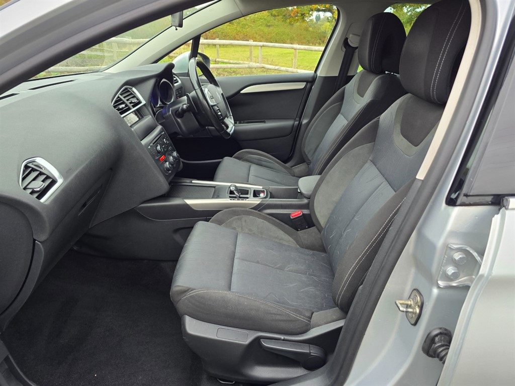 Used Citroen C4 2012 for sale - 76351108: Photo 15