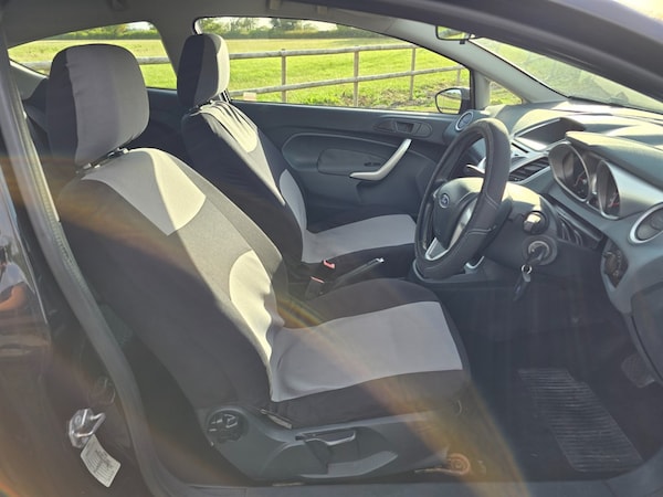 Used Ford Fiesta 2009 for sale - 76184164: Photo 11