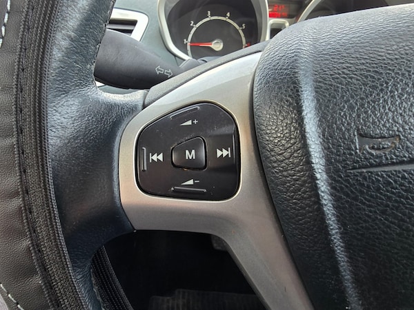 Used Ford Fiesta 2009 for sale - 76184164: Photo 22