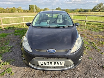 Used Ford Fiesta 2009 for sale - 76184164: Photo