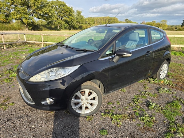 Used Ford Fiesta 2009 for sale - 76184164: Photo 5