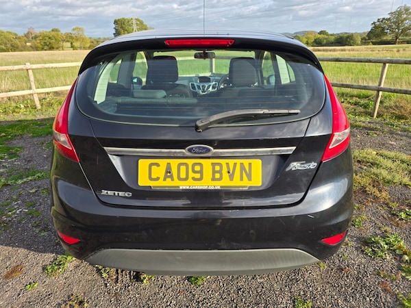 Used Ford Fiesta 2009 for sale - 76184164: Photo 9