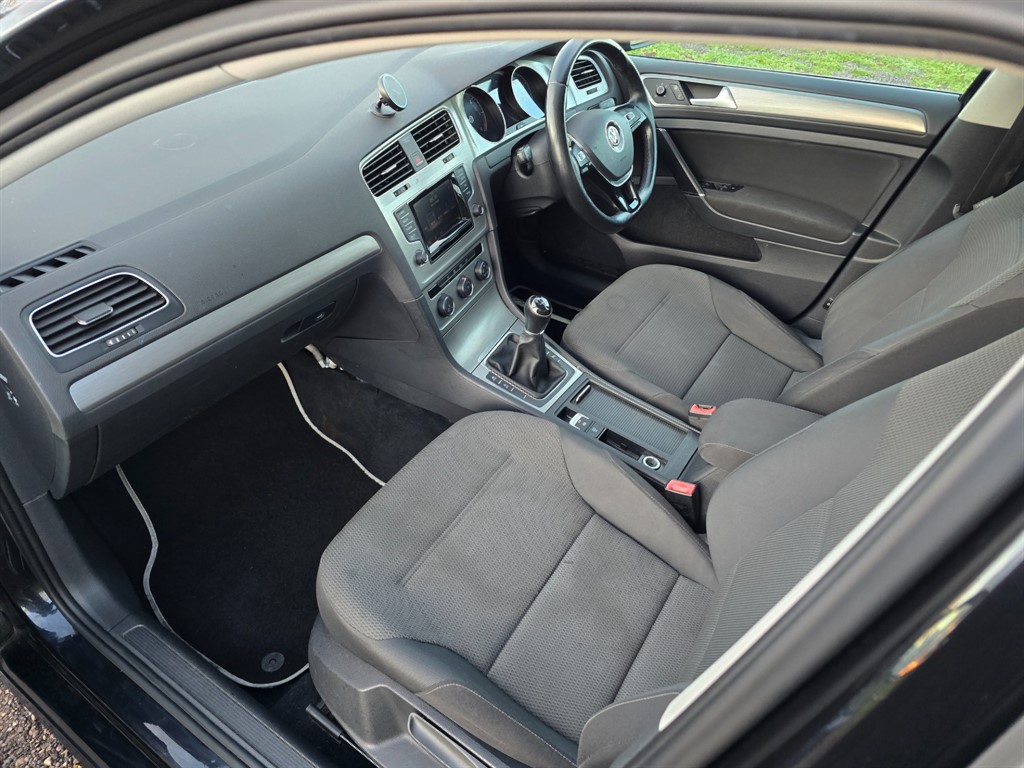 Used Volkswagen Golf 2015 for sale - 77160866: Photo 14