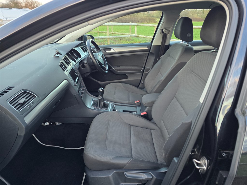 Used Volkswagen Golf 2015 for sale - 77160866: Photo 15