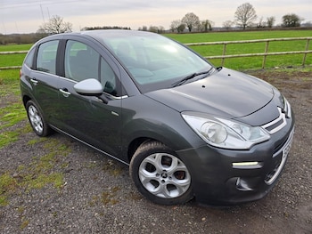 2013 - 1.6 VTi 16V Exclusive 5dr Auto