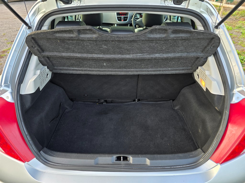 Used Peugeot 207 2011 for sale - 76672671: Photo 16