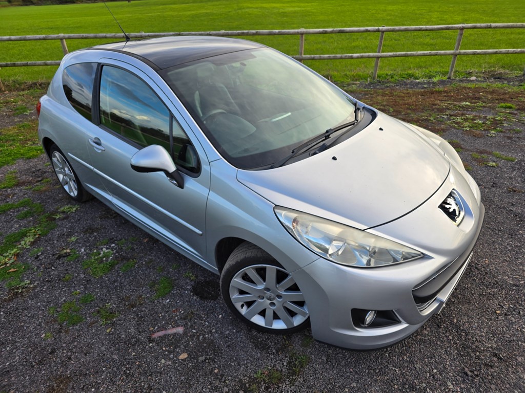 Used Peugeot 207 2011 for sale - 76672671: Photo 2