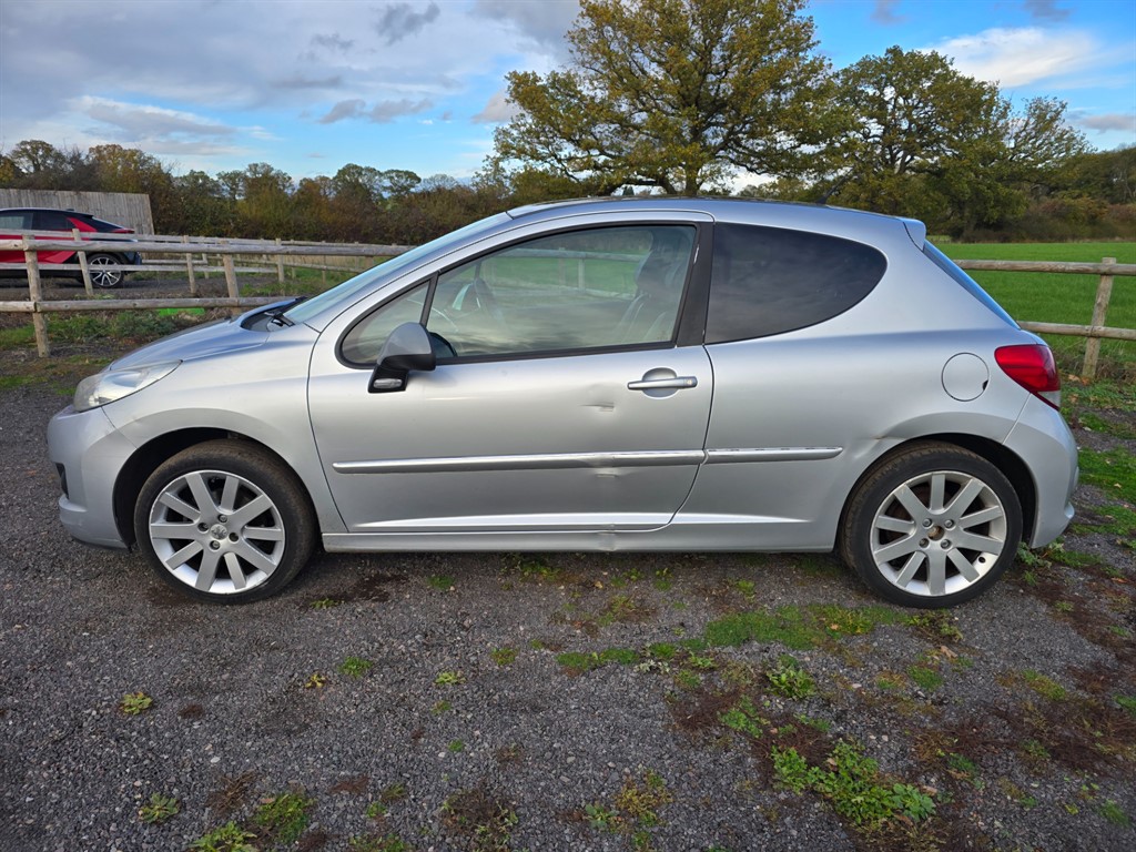 Used Peugeot 207 2011 for sale - 76672671: Photo 7