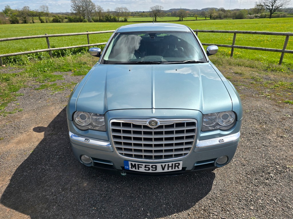 Used Chrysler 300C 2009 for sale - 78216049: Photo 3