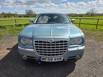 Used Chrysler 300C 2009 for sale - 78216049: Photo