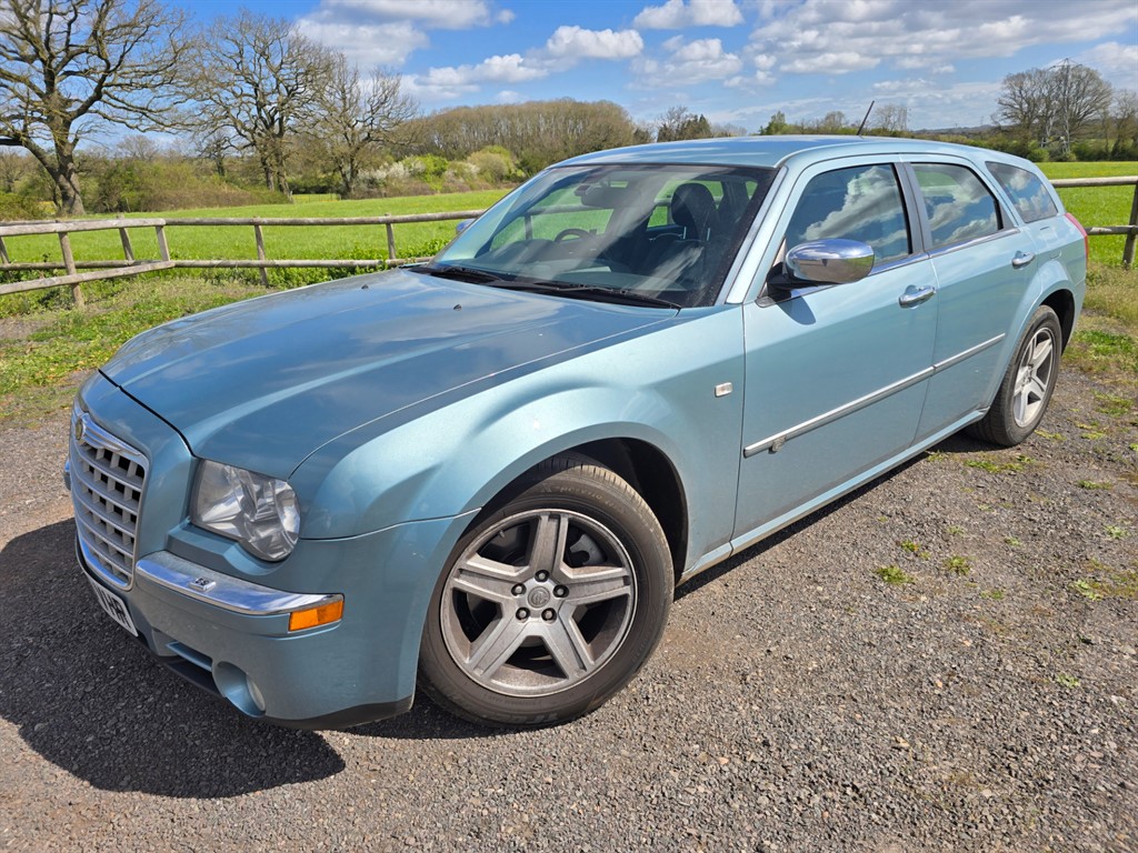 Used Chrysler 300C 2009 for sale - 78216049: Photo 8