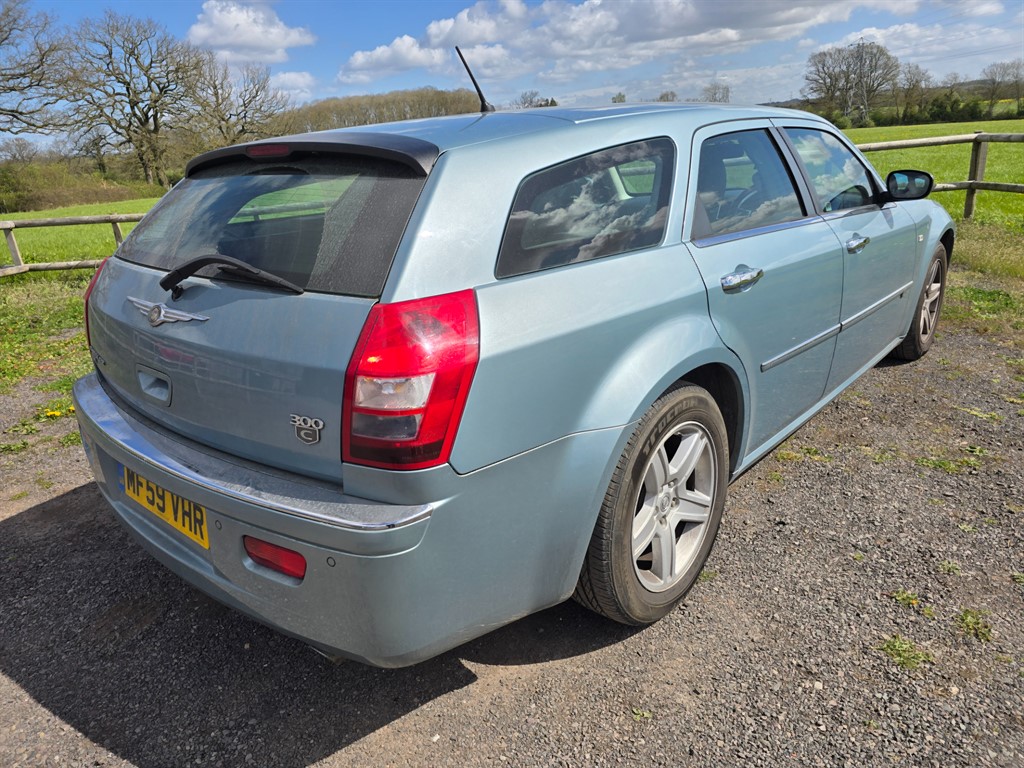 Used Chrysler 300C 2009 for sale - 78216049: Photo 9