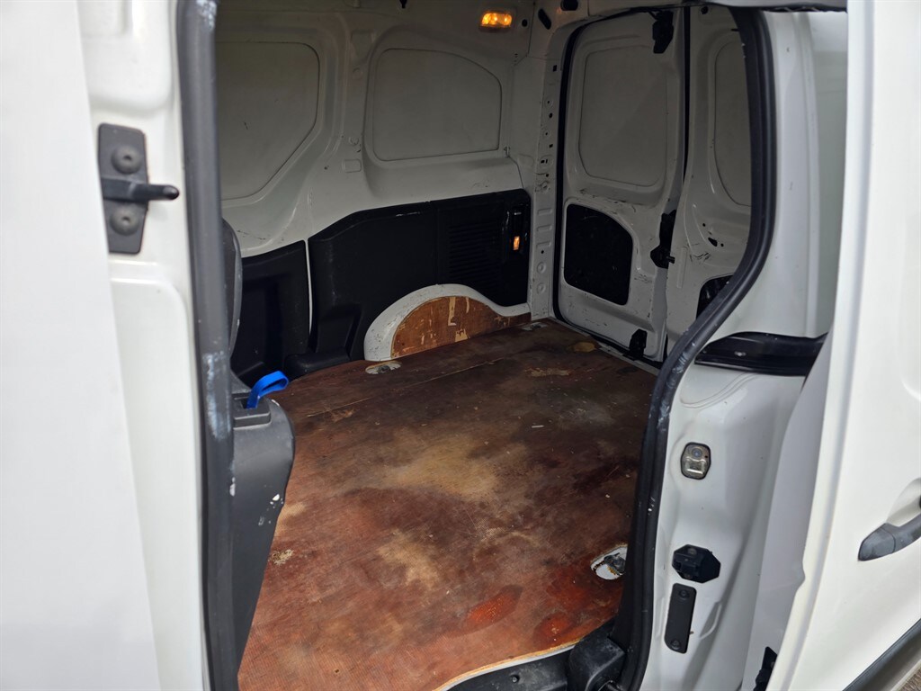 Used Citroen Berlingo 2012 for sale - 77995408: Photo 17