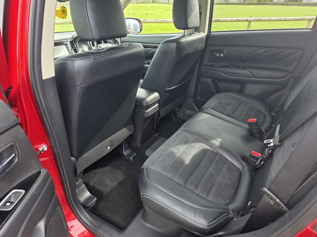 Used Mitsubishi Outlander 2016 for sale - 78216035: Photo 24