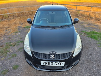 Used Suzuki Swift 2010 for sale - 79466519: Photo