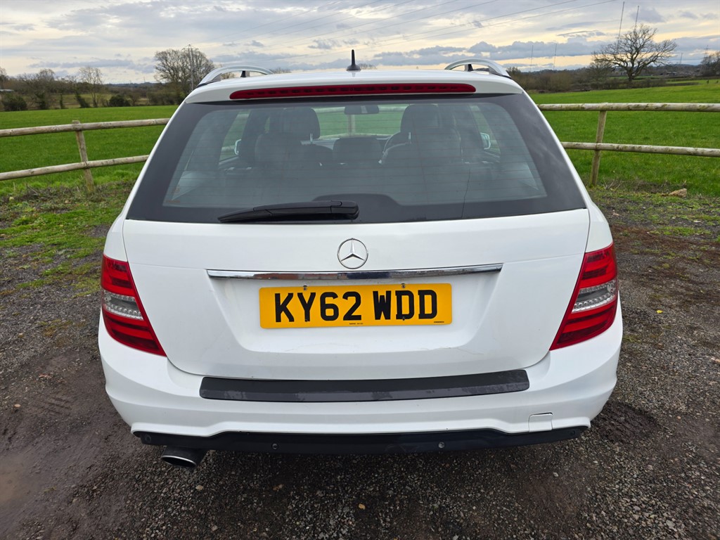 Used Mercedes-Benz C Class 2012 for sale - 77679122: Photo 10