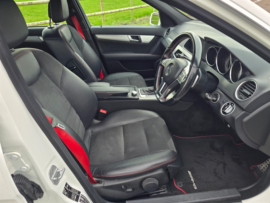 Used Mercedes-Benz C Class 2012 for sale - 77679122: Photo 12