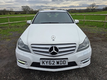 Used Mercedes-Benz C Class 2012 for sale - 77679122: Photo