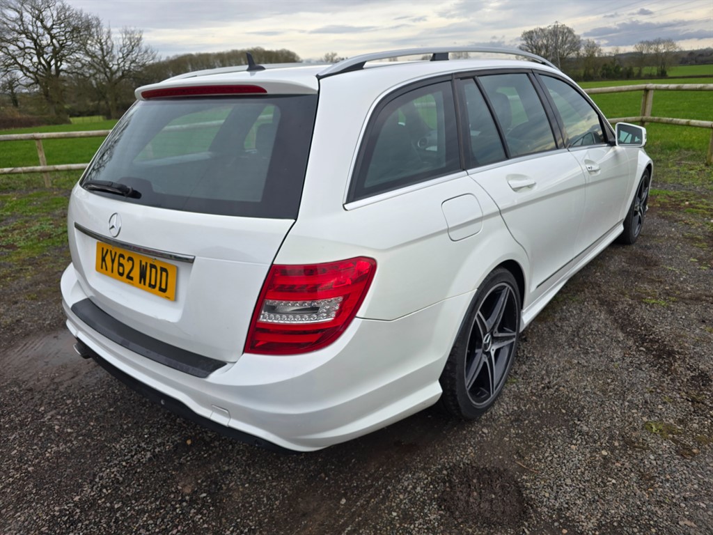 Used Mercedes-Benz C Class 2012 for sale - 77679122: Photo 9