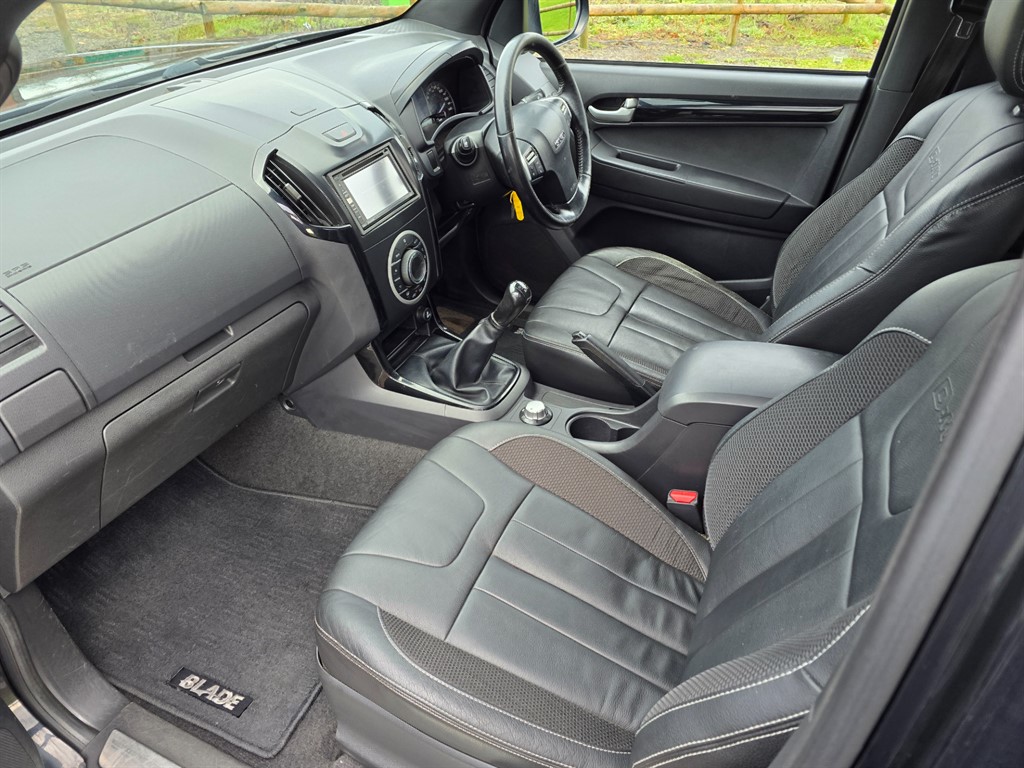 Used Isuzu D-Max 2015 for sale - 77472128: Photo 14