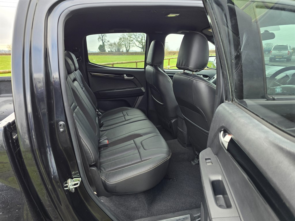 Used Isuzu D-Max 2015 for sale - 77472128: Photo 15