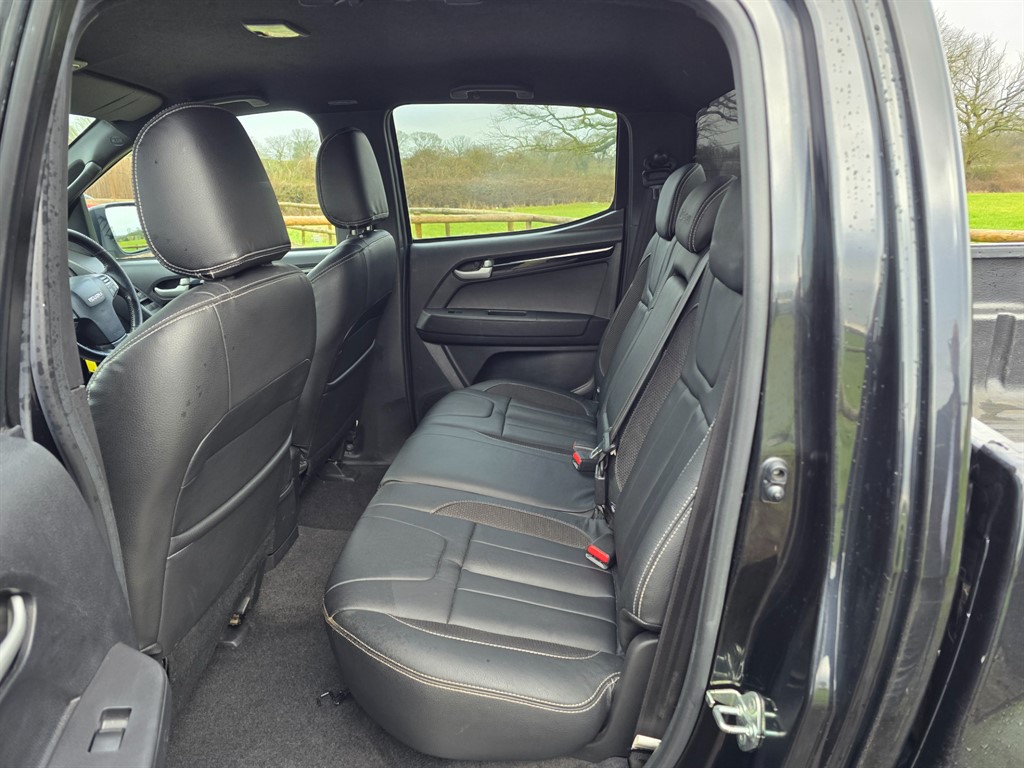Used Isuzu D-Max 2015 for sale - 77472128: Photo 16