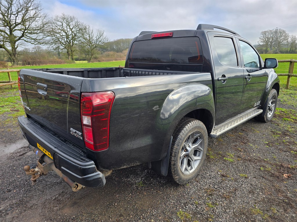 Used Isuzu D-Max 2015 for sale - 77472128: Photo 8