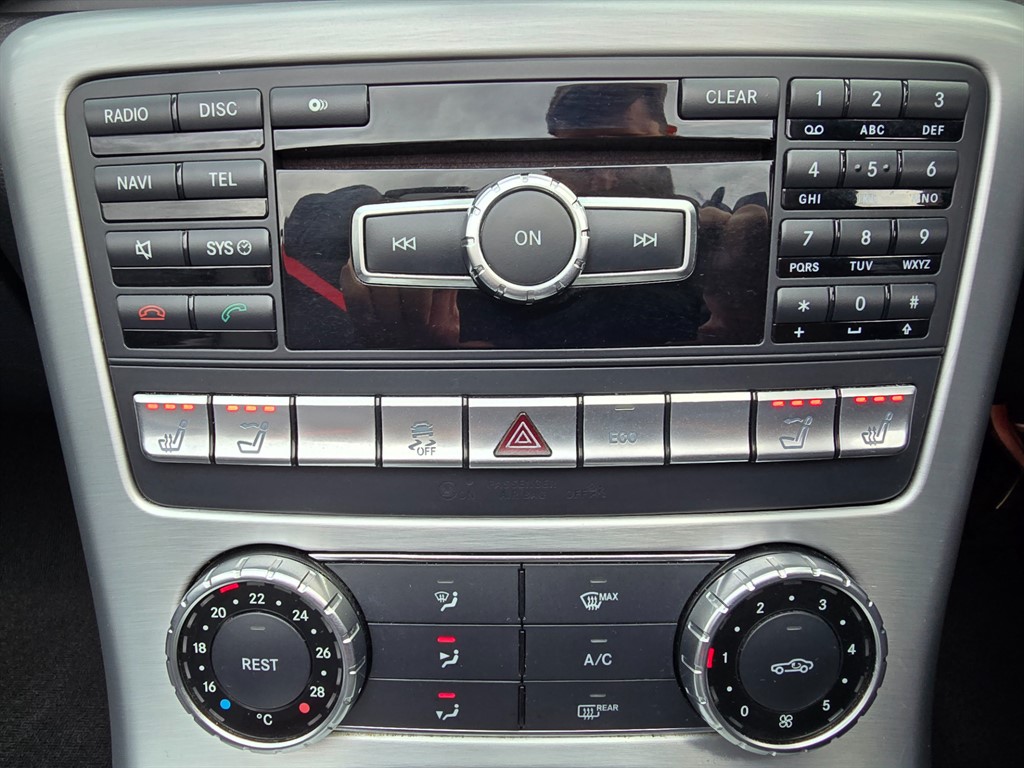 Used Mercedes-Benz SLK 2014 for sale - 76373040: Photo 16