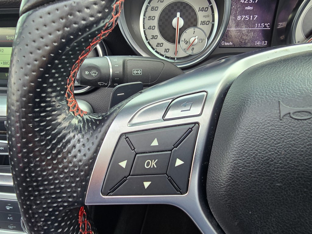 Used Mercedes-Benz SLK 2014 for sale - 76373040: Photo 20