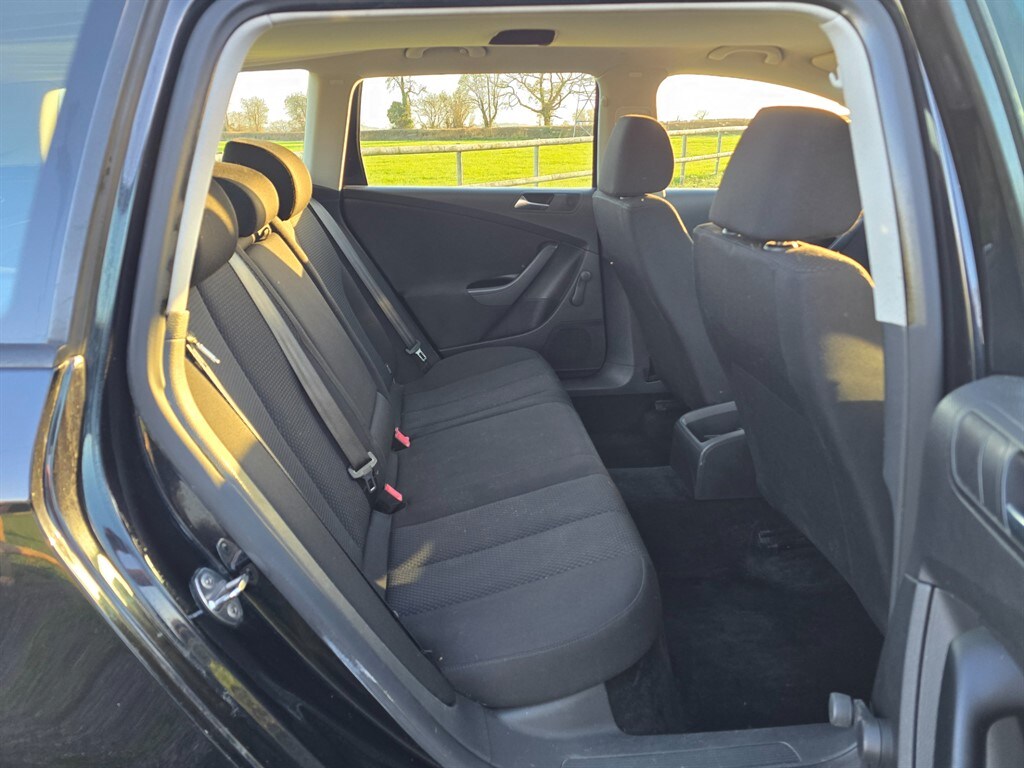 Used Volkswagen Passat 2009 for sale - 77928000: Photo 16