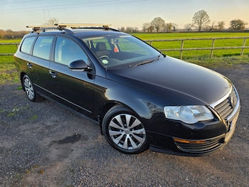 Used Volkswagen Passat 2009 for sale - 77928000: Photo