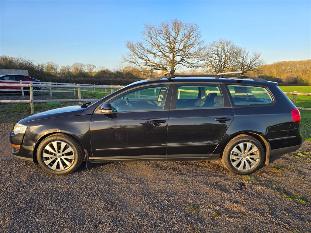 Used Volkswagen Passat 2009 for sale - 77928000: Photo 7