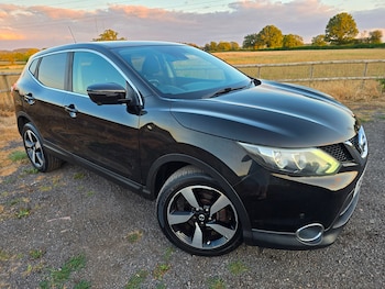 Used Nissan Qashqai 2015 for sale - 79375976: Photo