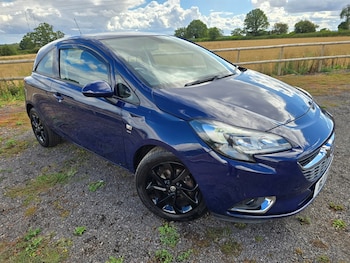 Vauxhall - Corsa