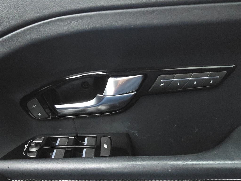 Used Land Rover Range Rover Evoque 2012 for sale - 77472126: Photo 33