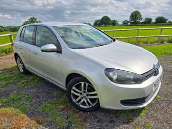 Used Volkswagen Golf 2010 for sale - 75186409: Photo