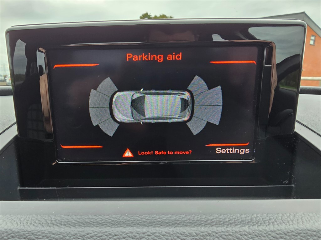 Used Audi Q3 2015 for sale - 76351116: Photo 25