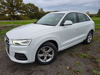 Used Audi Q3 2015 for sale - 76351116: Photo