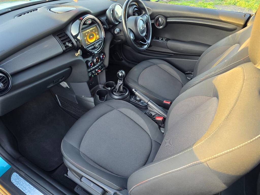 Used MINI Convertible 2016 for sale - 77885639: Photo 18