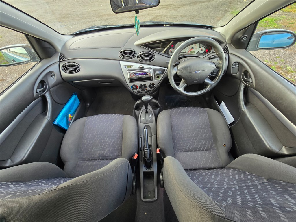 Used Ford Focus 2001 for sale - 77127714: Photo 11