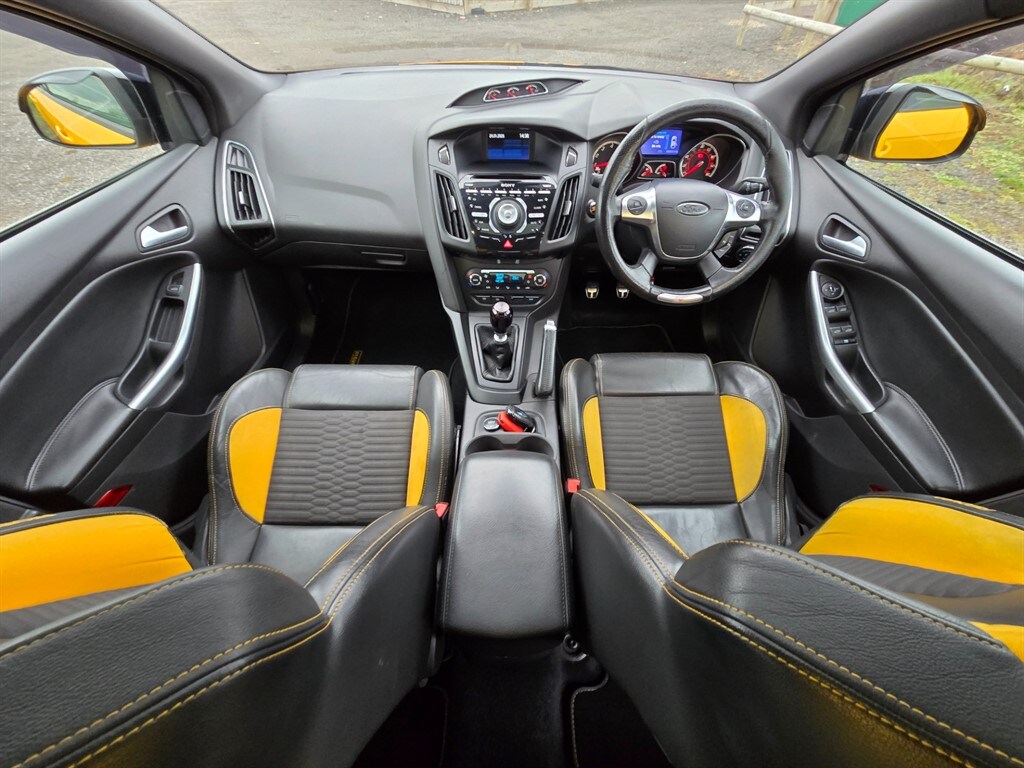 Used Ford Focus 2012 for sale - 77638337: Photo 14