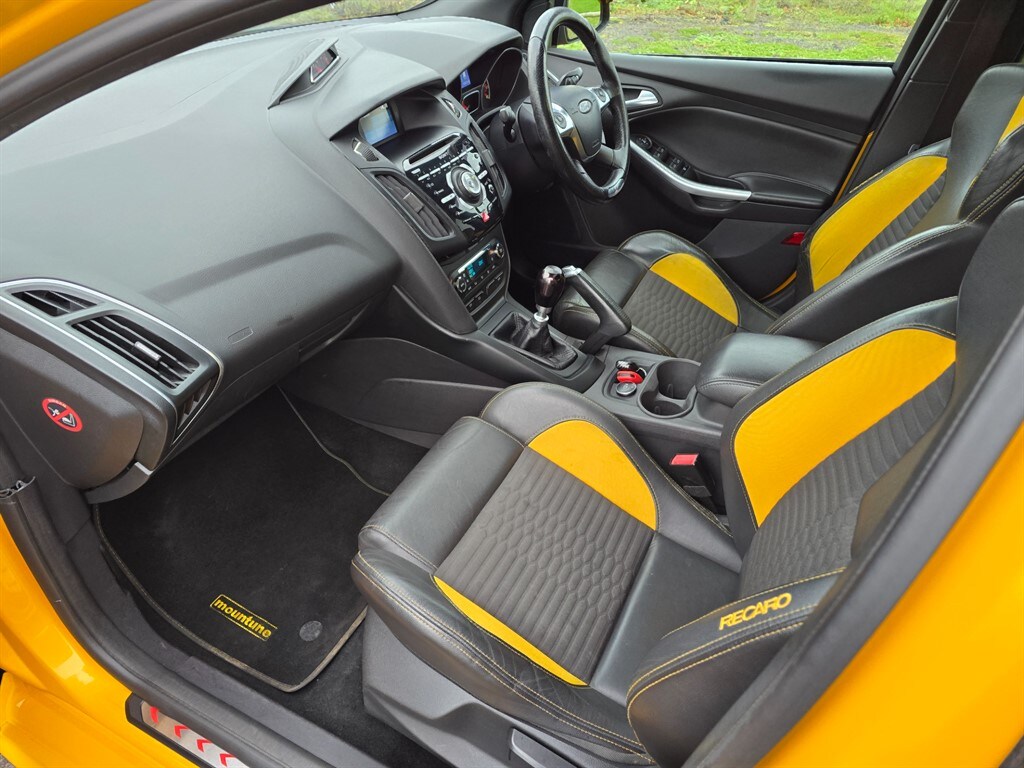 Used Ford Focus 2012 for sale - 77638337: Photo 15