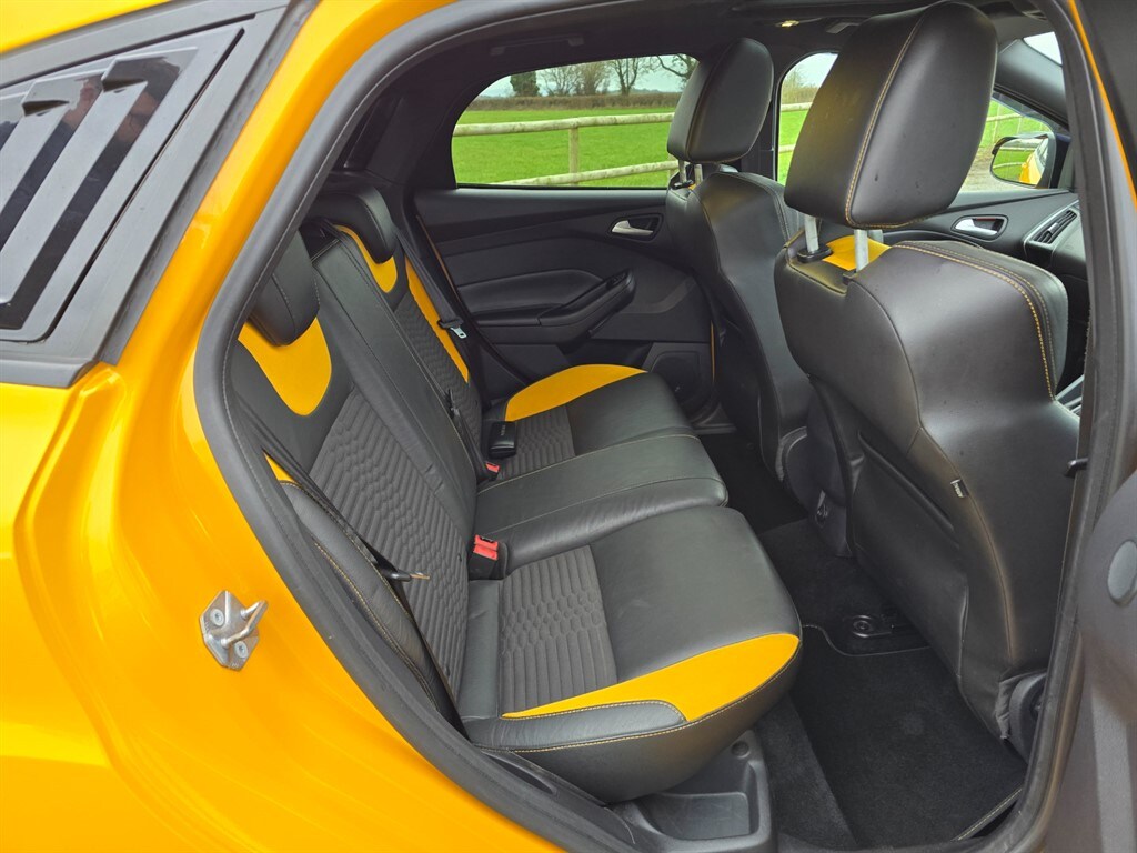 Used Ford Focus 2012 for sale - 77638337: Photo 18