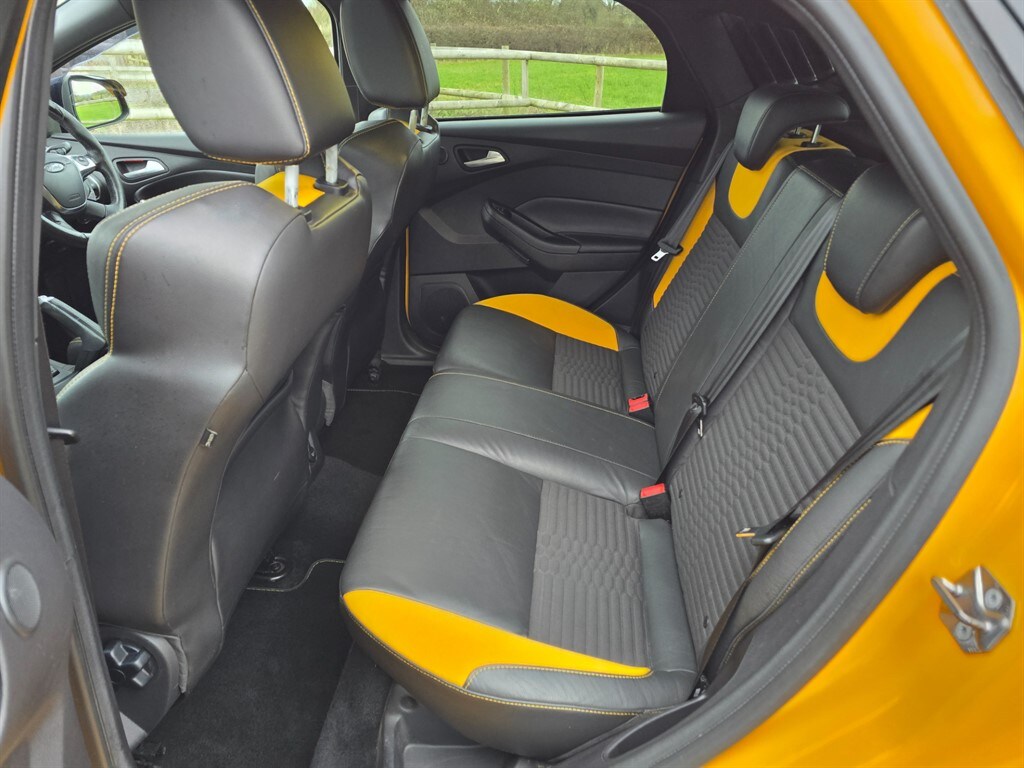 Used Ford Focus 2012 for sale - 77638337: Photo 19